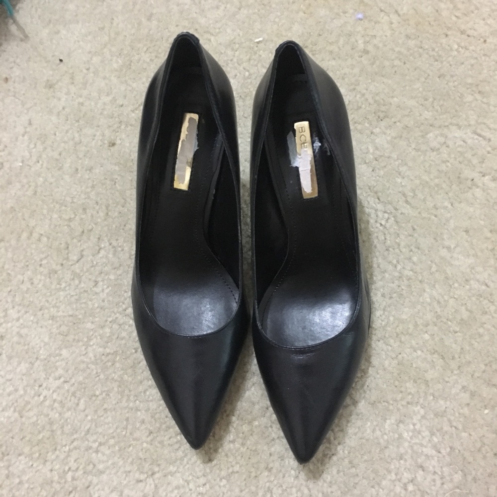 BCBG work shoes